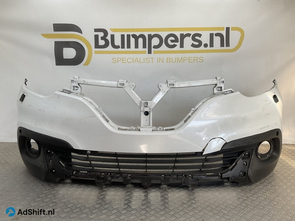 Bumper Renault Kadjar 2013-2016 620220343R Voorbumper F5-188, Bumper