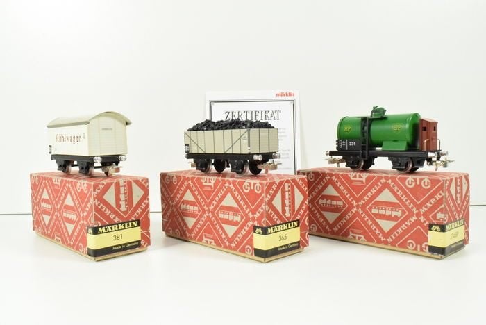 Märklin 00100 Historische set goederenwagons 365,374BP,381, Wisselstroom, Treinset, Ophalen of Verzenden, Zo goed als nieuw