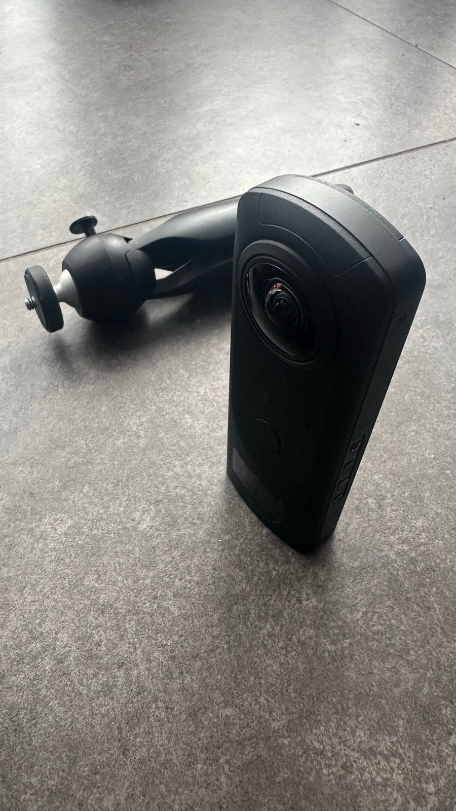 Ricoh Theta Z1 360-graden camera met accessoires, Ophalen, Zo goed als nieuw, Overige merken