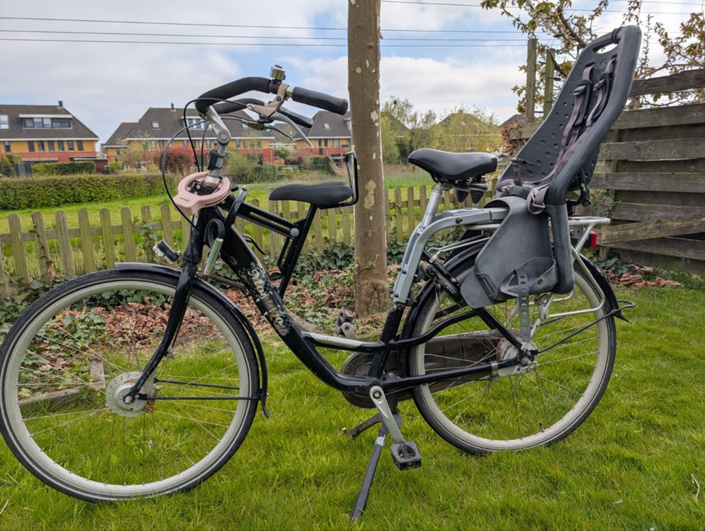 Mamafiets / moederfiets met fietsstoel achter en zadel voor, Gebruikt, Versnellingen, 1 zitje, Ophalen