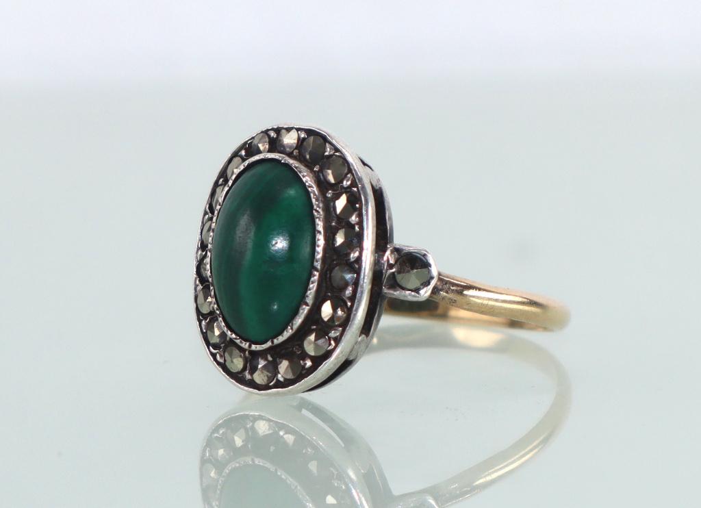 Antieke Franse ring malachiet met markasiet, Ophalen of Verzenden, Goud, Ring, Met edelsteen