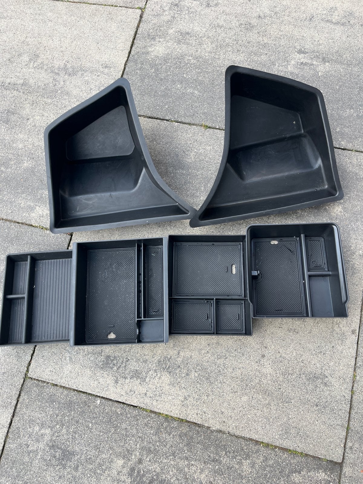 Opbergruimte en bakjes voor Tesla Model 3 Highland, Auto diversen, Auto-accessoires, Ophalen, Zo goed als nieuw