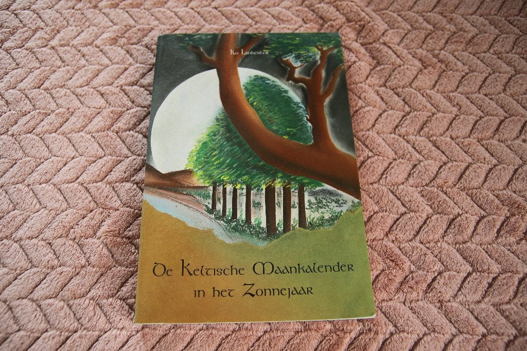 De keltische maankalender in het zonnejaar, Ophalen of Verzenden, Gelezen, Overige onderwerpen, Overige typen