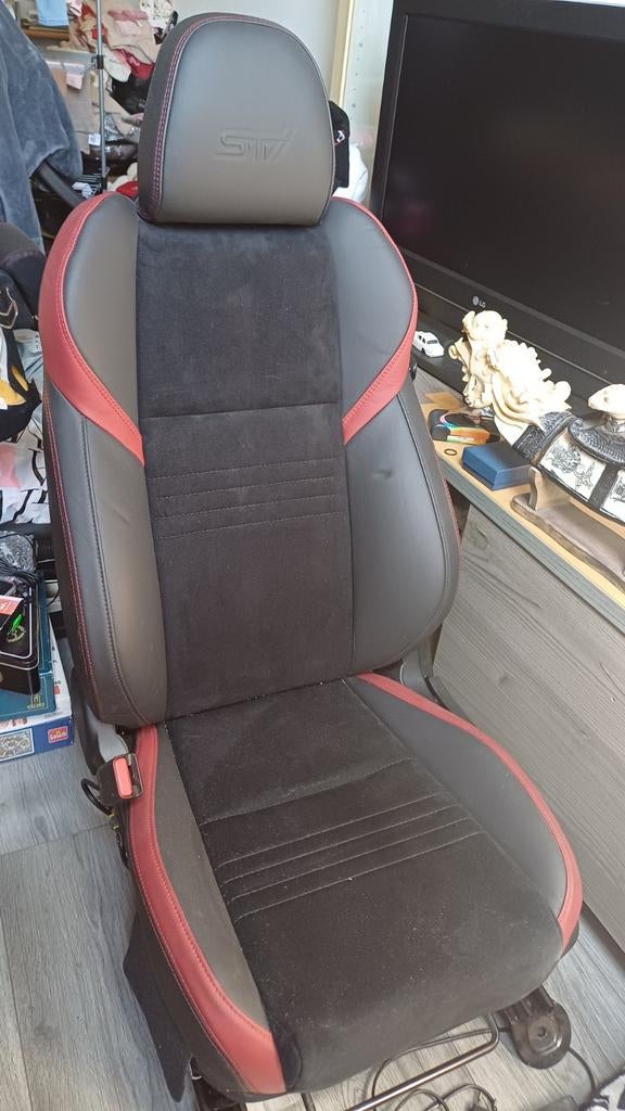 Subaru STI Voorstoel 14-18 met slede frame - Race Sim Setup, Auto-onderdelen, Ophalen