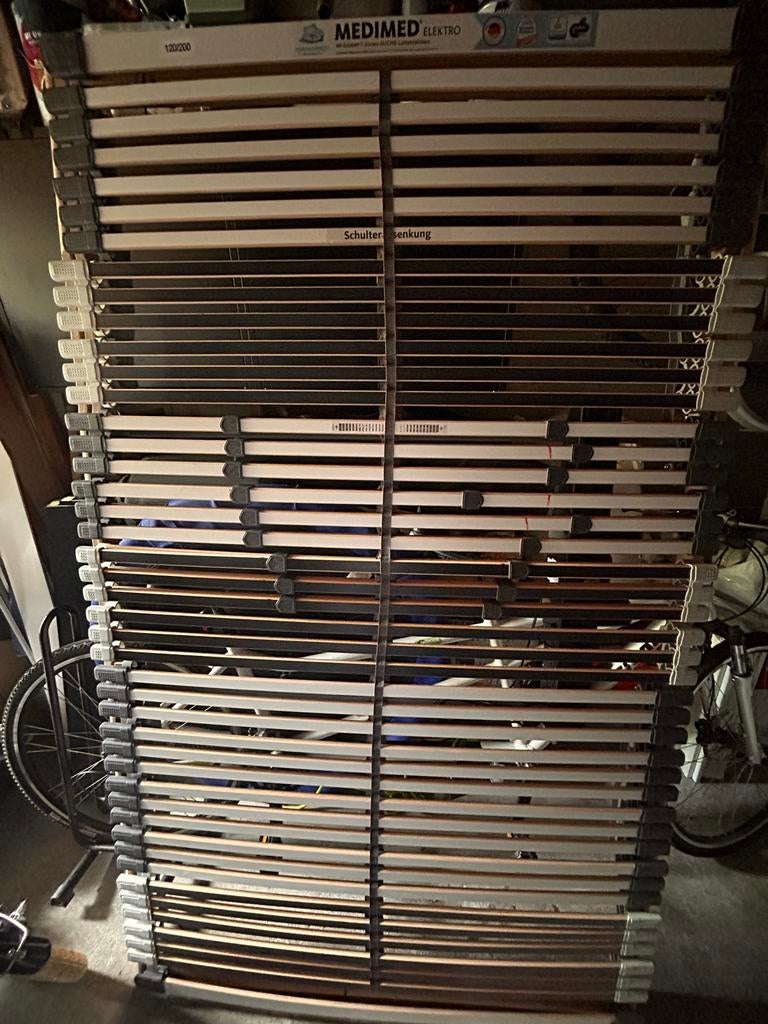 Elektrisch verstelbare lattenbodem 120x200 Medimed Elektro, Ophalen, Gebruikt, Twijfelaar, 120 cm
