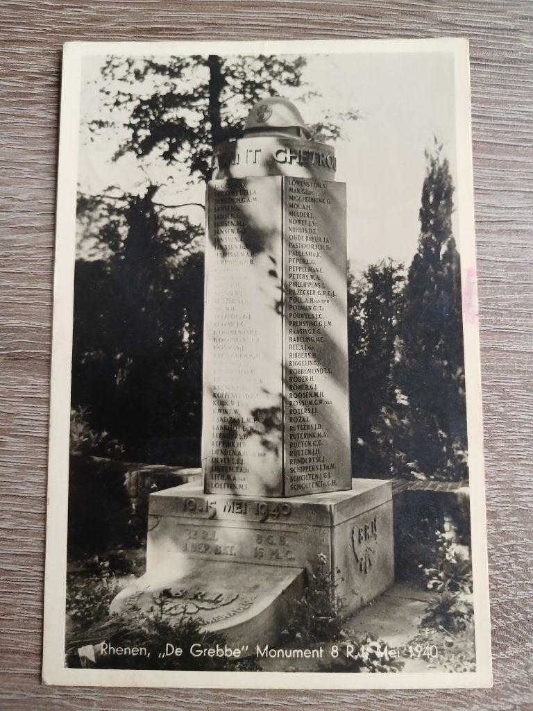 Ansichtkaart Grebbeberg monument 8 RI., Verzamelen, Militaria | Tweede Wereldoorlog, Ophalen of Verzenden, Landmacht, Nederland