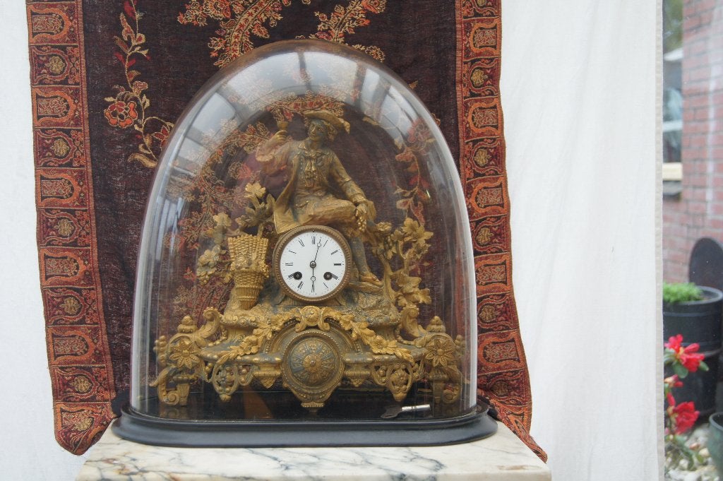 Antieke klok met beeld van wijndrinker, Antiek en Kunst, Ophalen of Verzenden