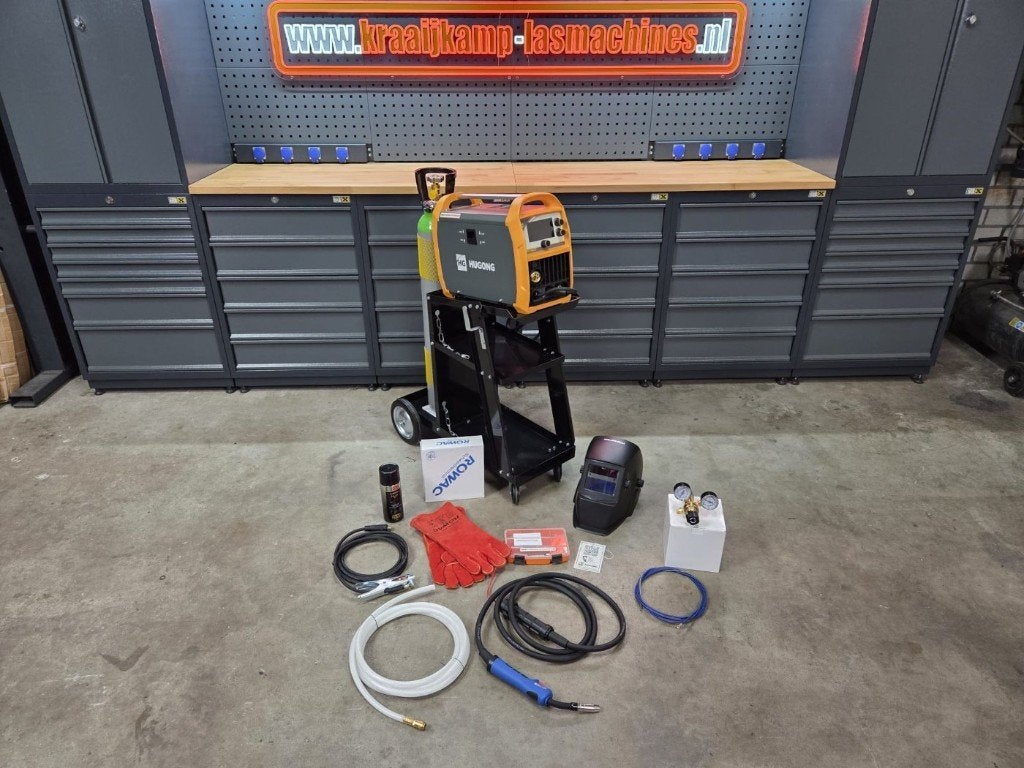 COMPLETE SET ! HUGONG MIG PULSE Lassapparaat LCD 200A 230v, Ophalen of Verzenden, Nieuw, 250 ampère of meer, Co2