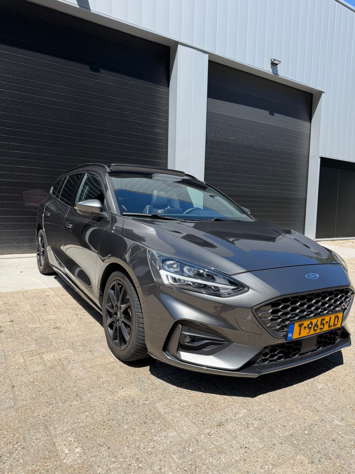 Ford Focus ST-3 2.3 EcoBoost full option – 279 PK, Auto's, Ford, Particulier, Focus, ABS, Achteruitrijcamera, Airbags, Airconditioning