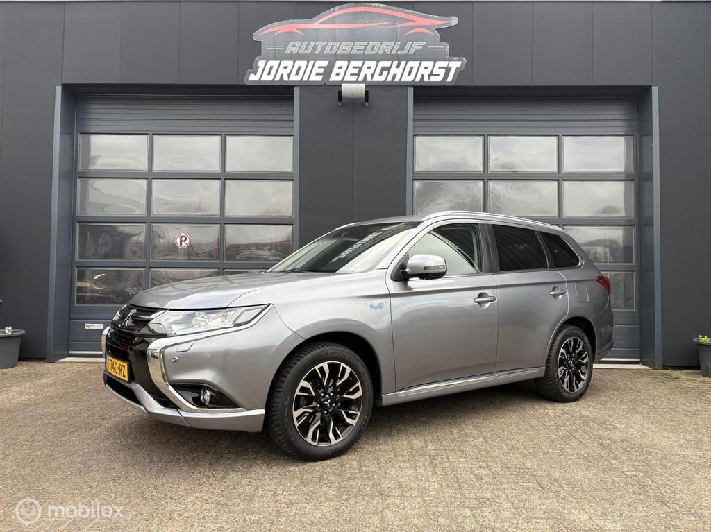 Mitsubishi Outlander 2.0 PHEV Pure, Auto's, Mitsubishi, Bedrijf, Te koop, Outlander, 4x4, ABS, Achteruitrijcamera, Airbags, Airconditioning