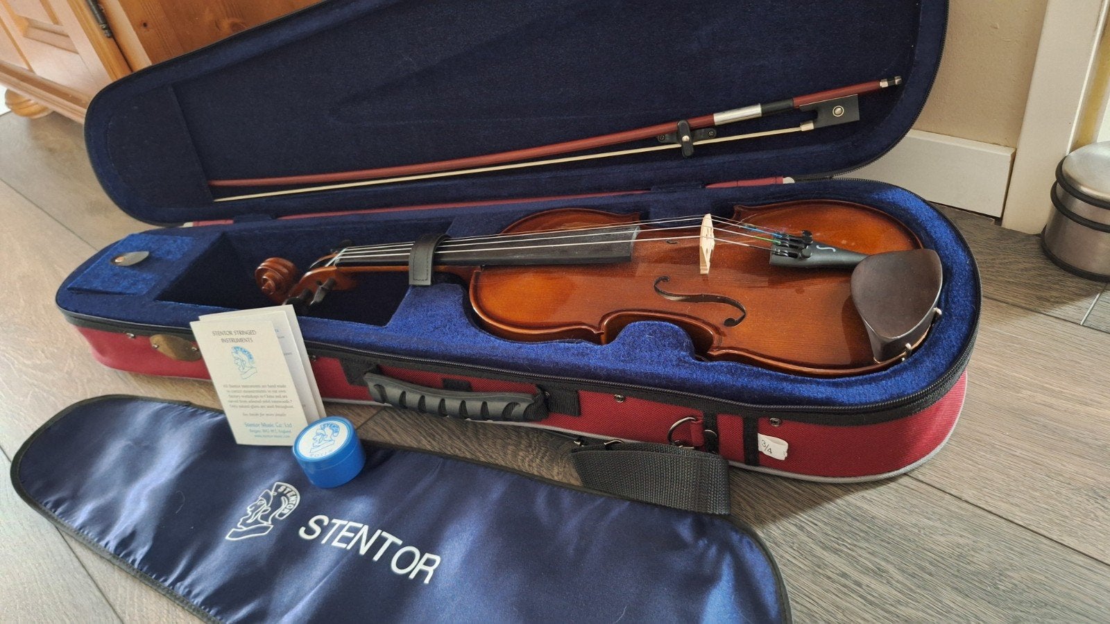 Stentor 3/4 Viool met Koffer en Strijkstok, Muziek en Instrumenten, Strijkinstrumenten | Violen en Altviolen, 3/4-viool, Viool