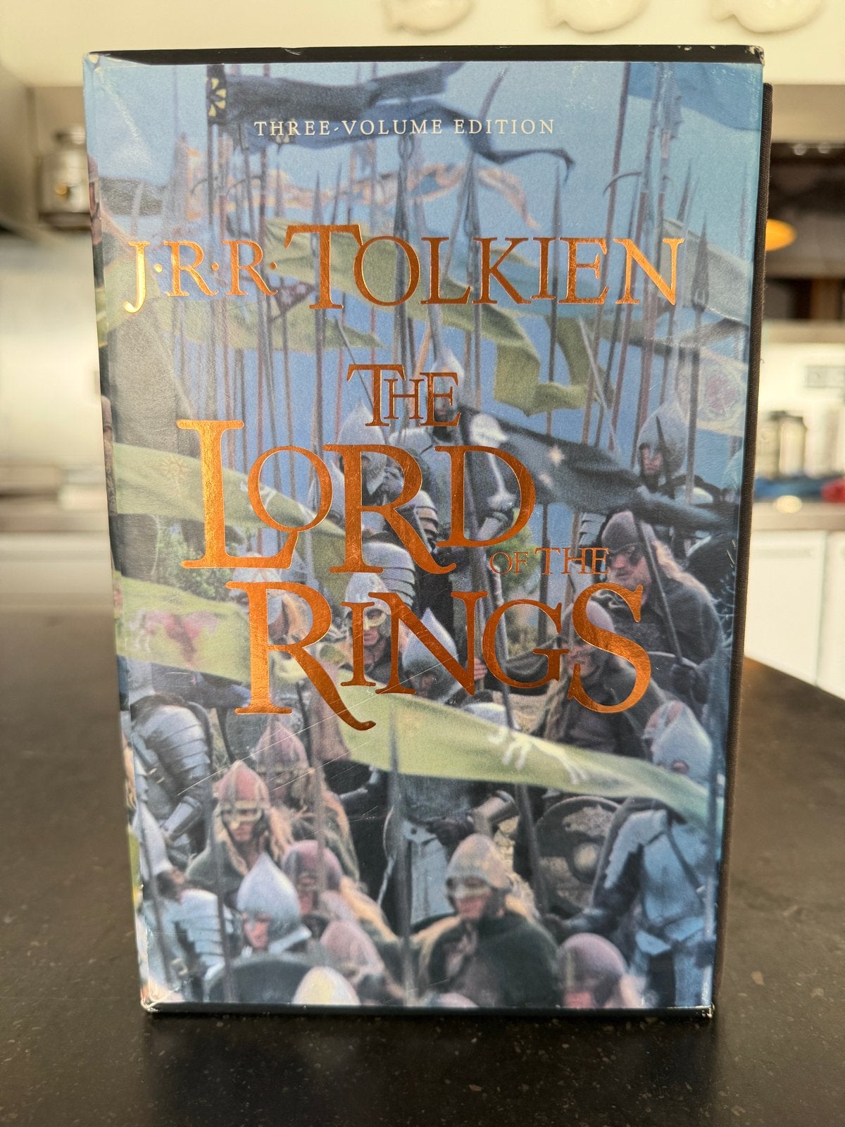 The Lord of the Rings - Drie-delige editie J.R.R. Tolkien, Boeken, Ophalen of Verzenden, Zo goed als nieuw