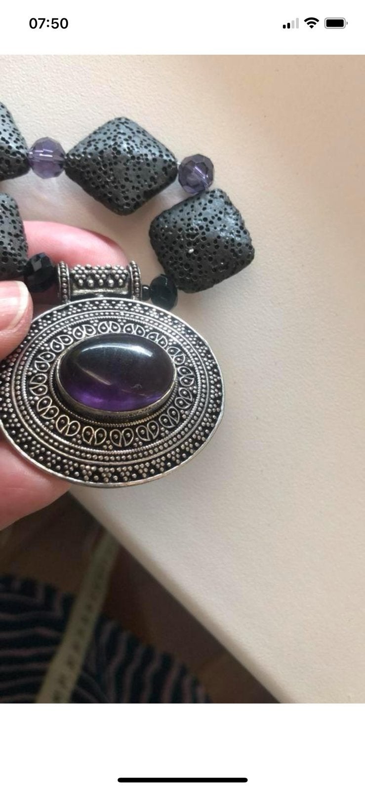 Amethist met vulkaansteen ketting, Sieraden, Tassen en Uiterlijk, Kettingen, Paars, Nieuw, Ophalen of Verzenden, Steen of Mineraal