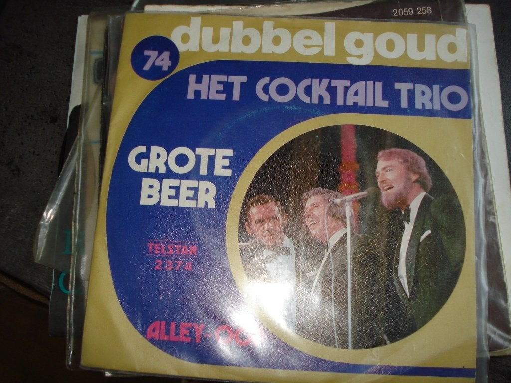 Cocktail Trio: Grote Beer - Alley-oop, 7 inch, Zo goed als nieuw, Nederlandstalig, Single