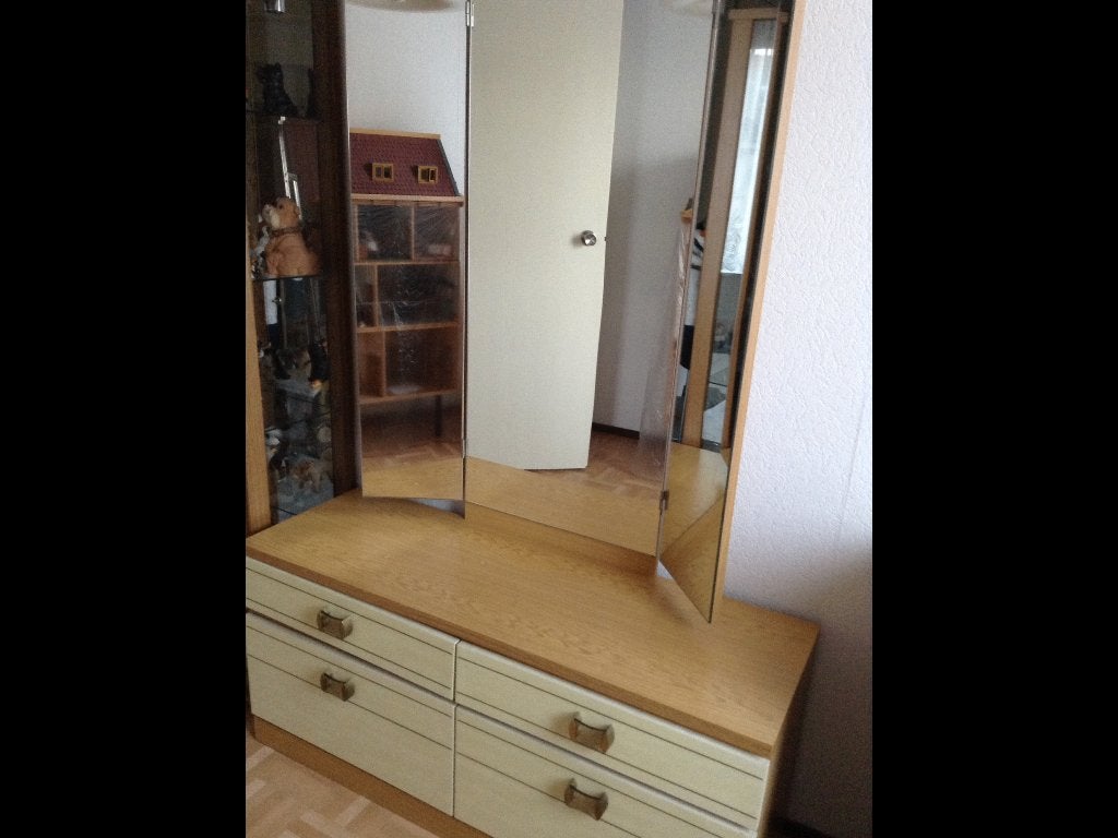 Toilettafel, Ophalen, Gebruikt, 100 tot 150 cm, 100 tot 150 cm