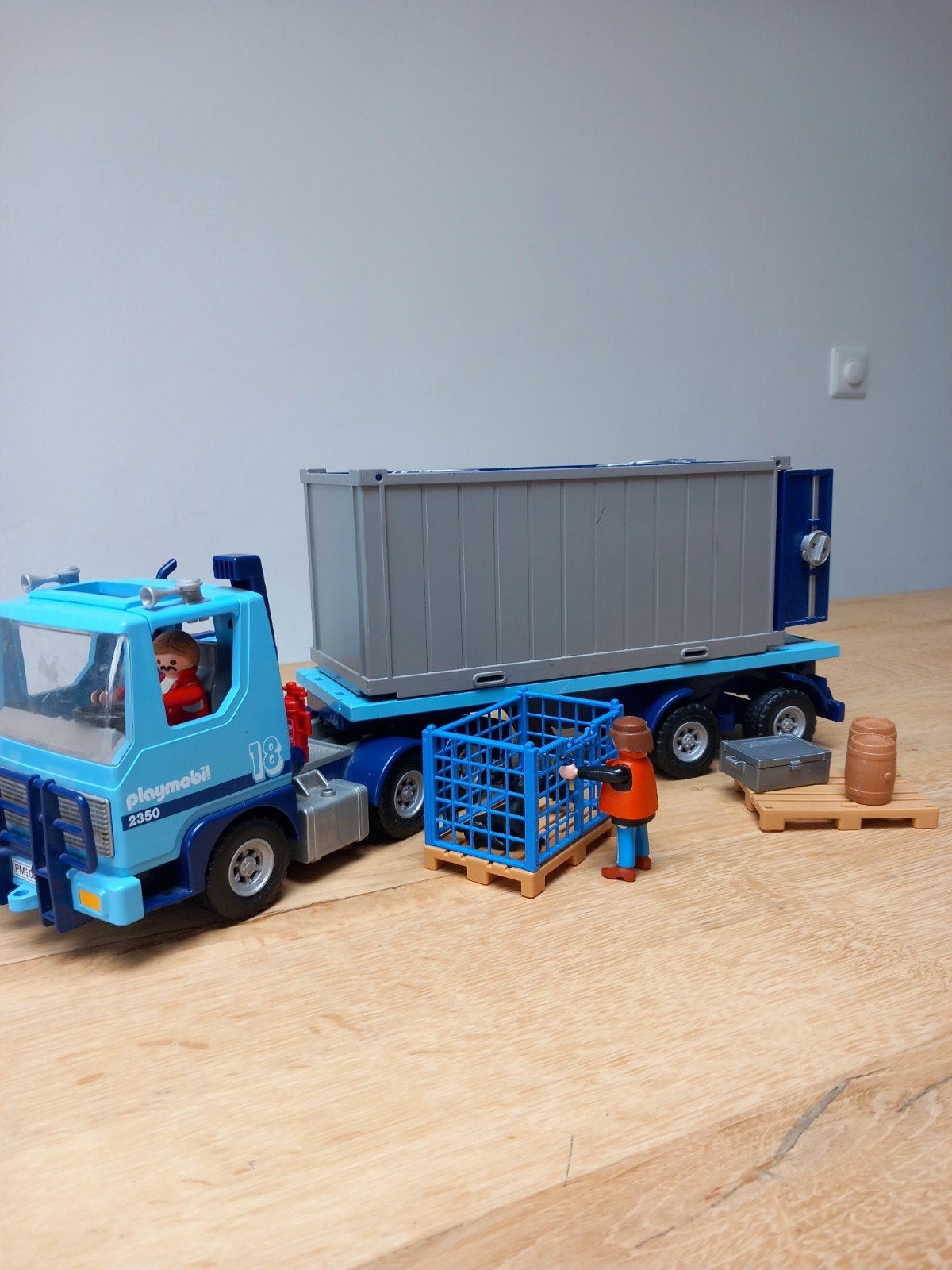 Playmobil Vrachtwagen met Container en Accessoires, Ophalen of Verzenden, Gebruikt