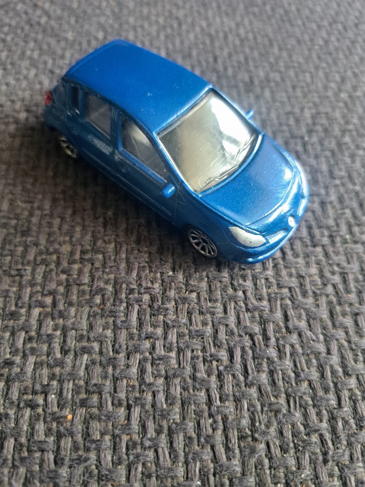 majorette model renault clio b65 schaal 1:57, Gebruikt, Auto, Thailand, Ophalen of Verzenden