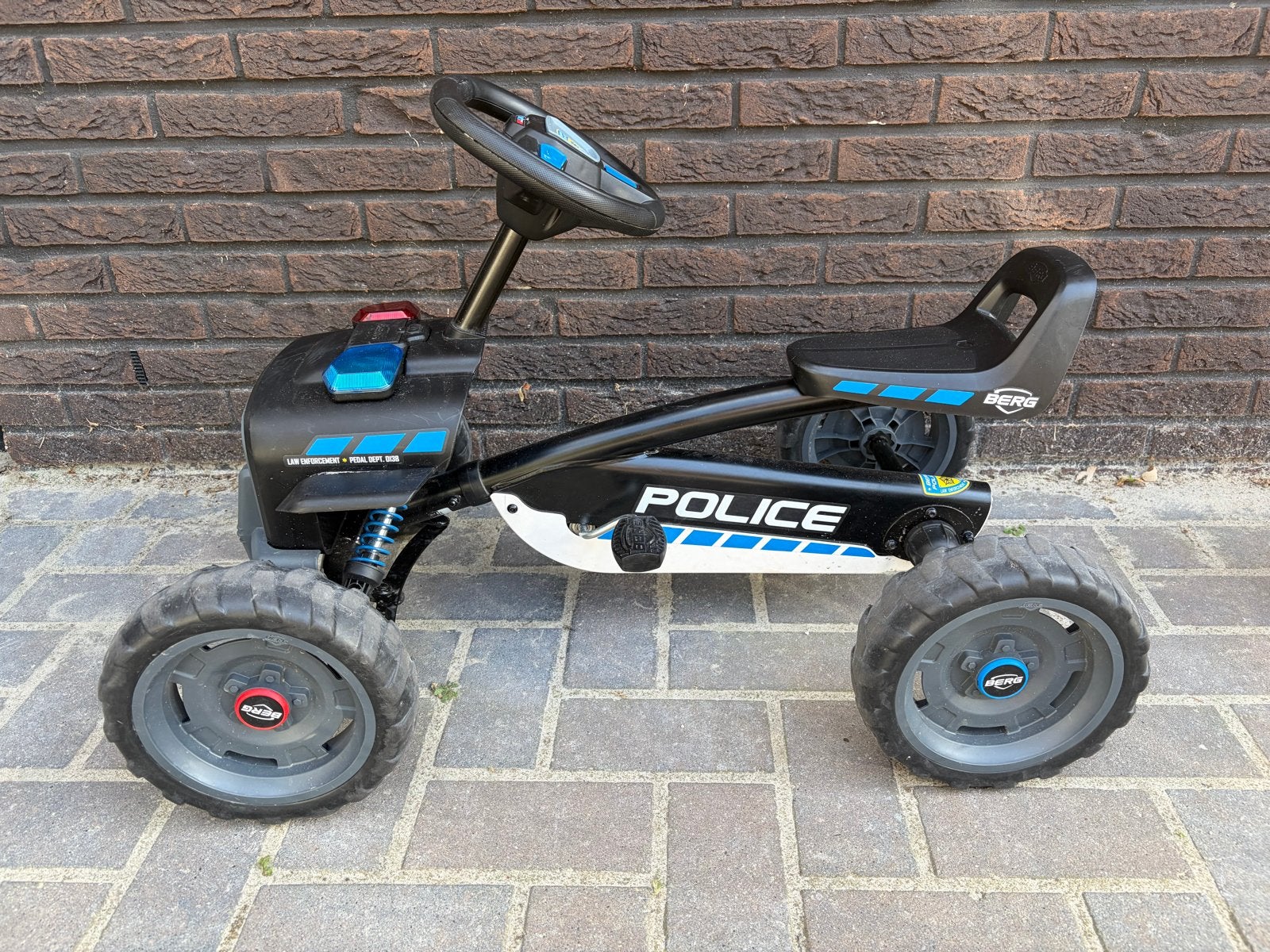 BERG Police skelter - Zo goed als nieuw, Ophalen, Zo goed als nieuw, Trapvoertuig