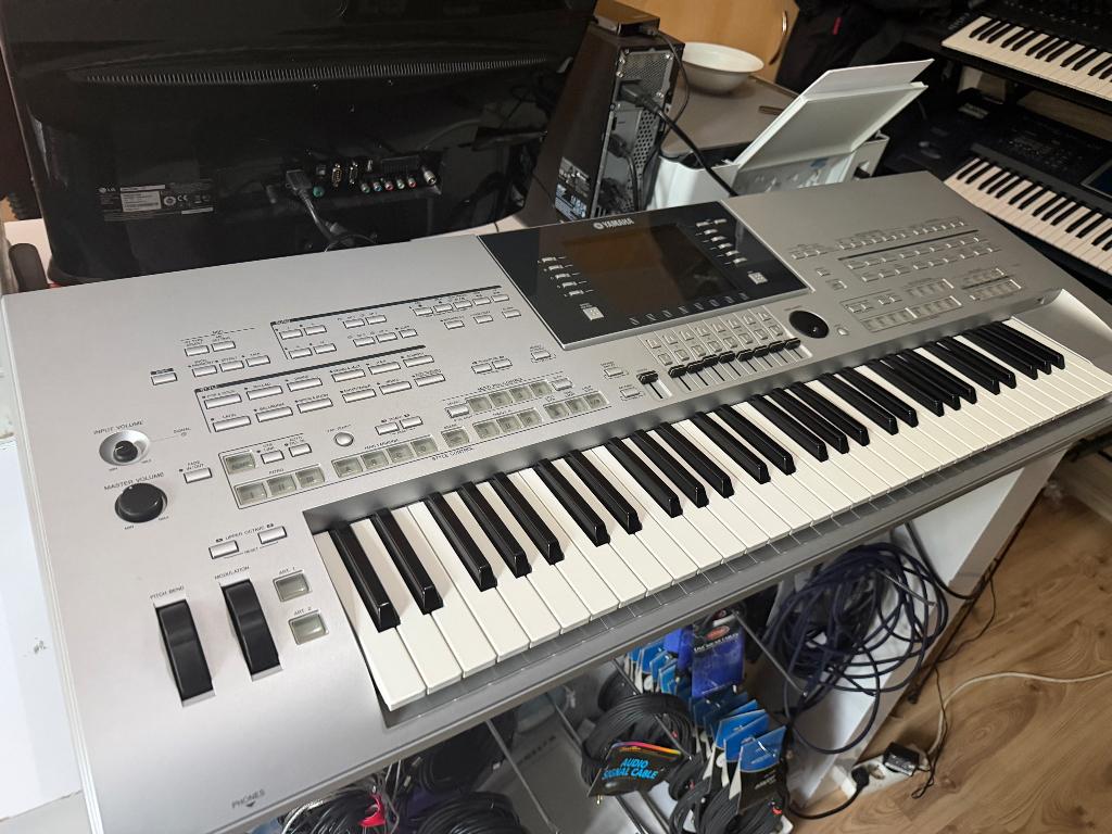 Yamaha tyros 3, Ophalen, Yamaha, Midi-aansluiting, 61 toetsen