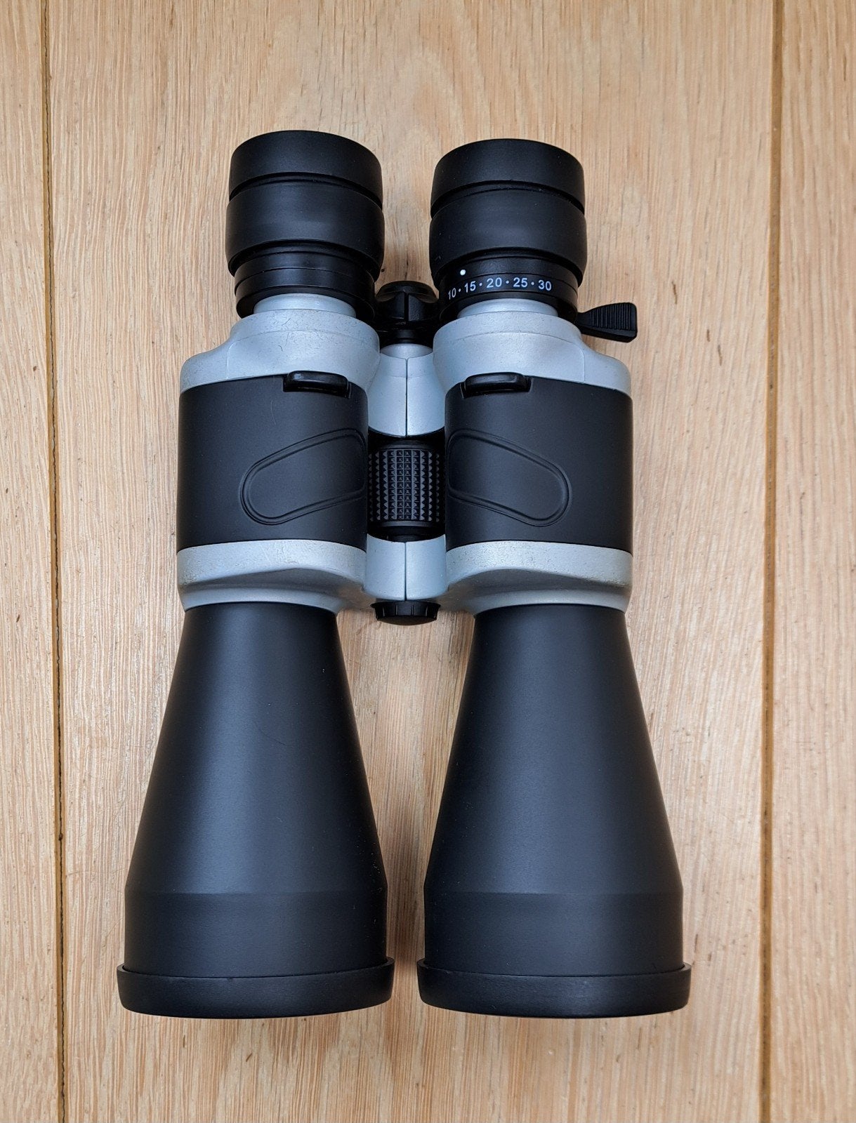 Traveler Zoom Verrekijker 10-30x60 met Tas en Handleiding, Dakkant (recht), Ophalen of Verzenden, Zo goed als nieuw, 20x of meer
