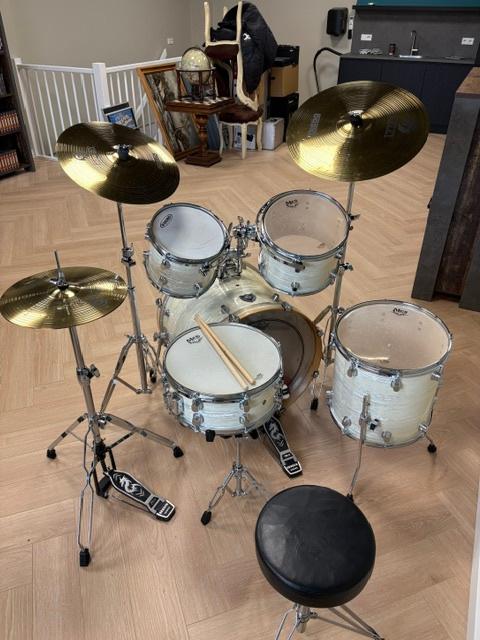 drumstel compleet, Muziek en Instrumenten, Drumstellen en Slagwerk, Ophalen of Verzenden, Gebruikt, Overige merken