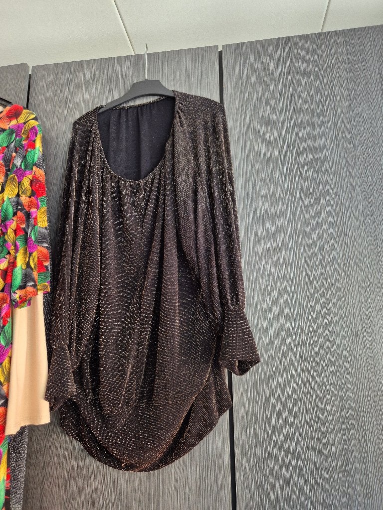 Te koop dames kleding, Ophalen, Zo goed als nieuw, Maat 46/48 (XL) of groter