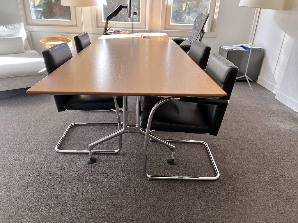 Vitra vergadertafel 320  100 cm, Gebruikt, Hout, 100 cm, Bruin