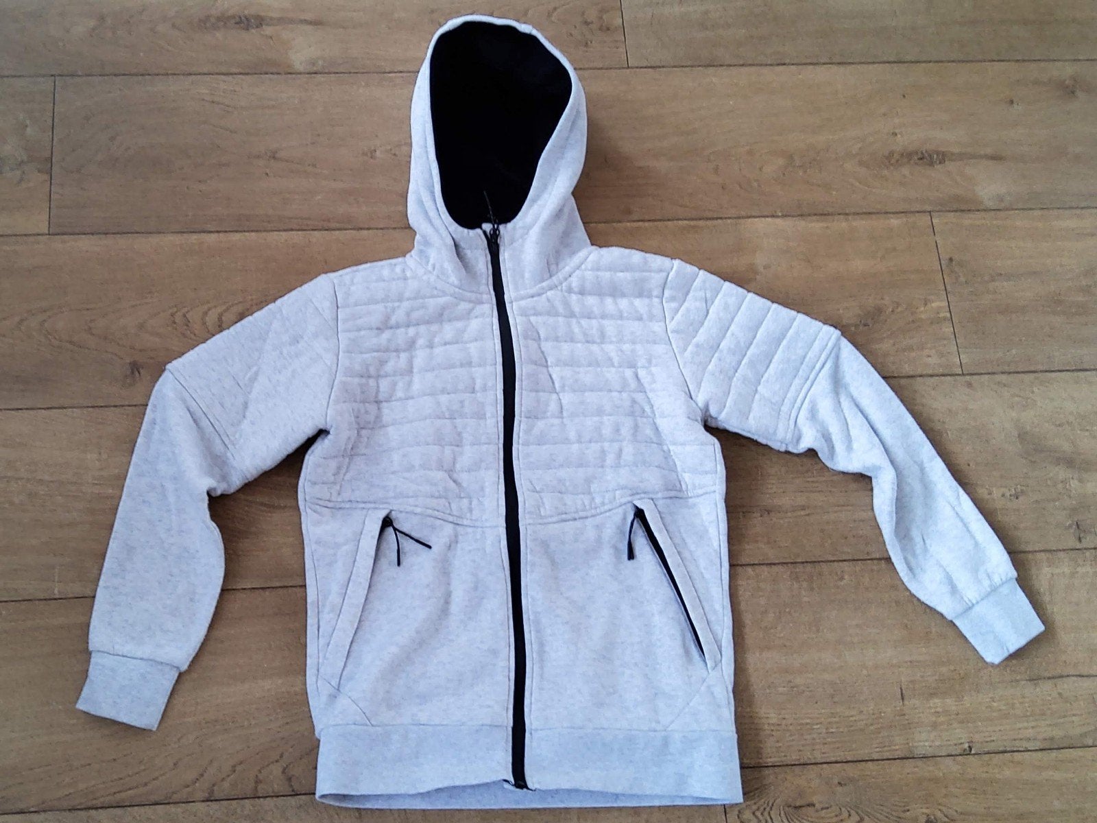 Chapter Young HOODIE, maat 146/152, Chapter Young, Jongen of Meisje, Trui of Vest, Ophalen of Verzenden