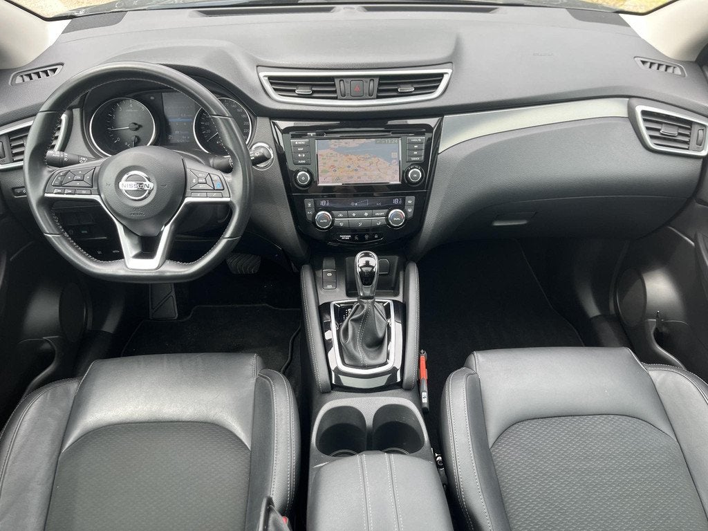 Nissan Qashqai 1.3 DIG-T Tekna / Dealer Onderhouden / All Se, Auto's, Nissan, Gebruikt, Euro 6, 4 cilinders, 1290 kg