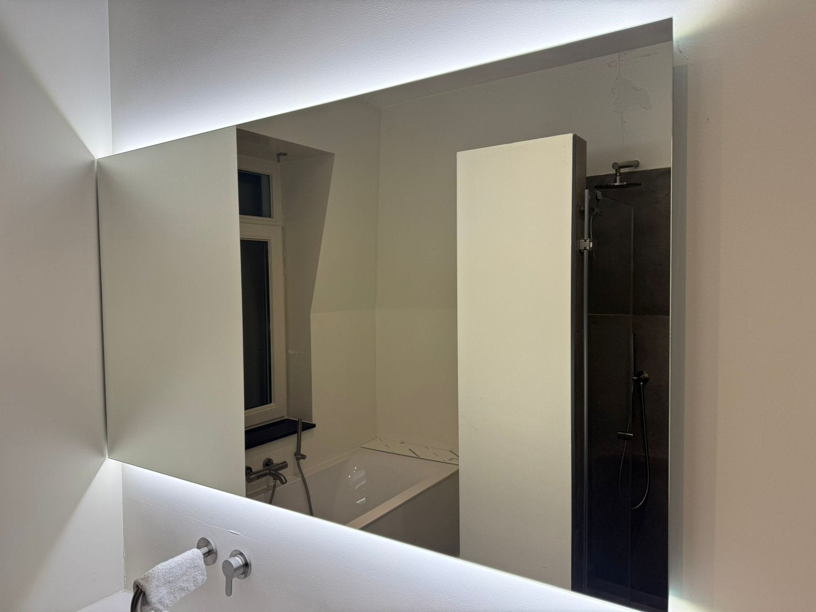 Badkamer spiegel 80 x 140, Ophalen, 100 tot 150 cm, Overige typen, Zo goed als nieuw