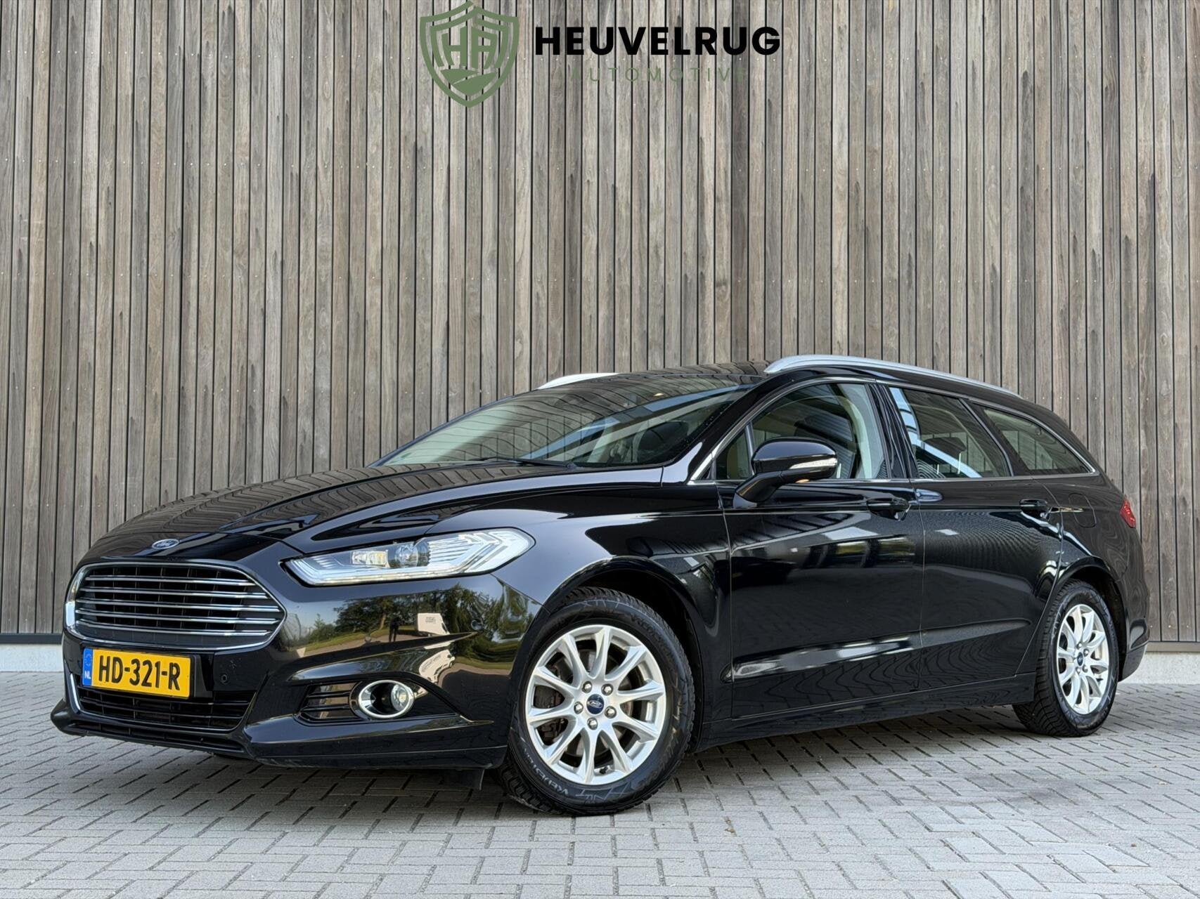 Ford Mondeo Wagon 2.0 TDCi Titanium | PANORAMADAK | TREKHAAK, Auto's, Ford, Voorwielaandrijving, Gebruikt, Euro 6, 4 cilinders