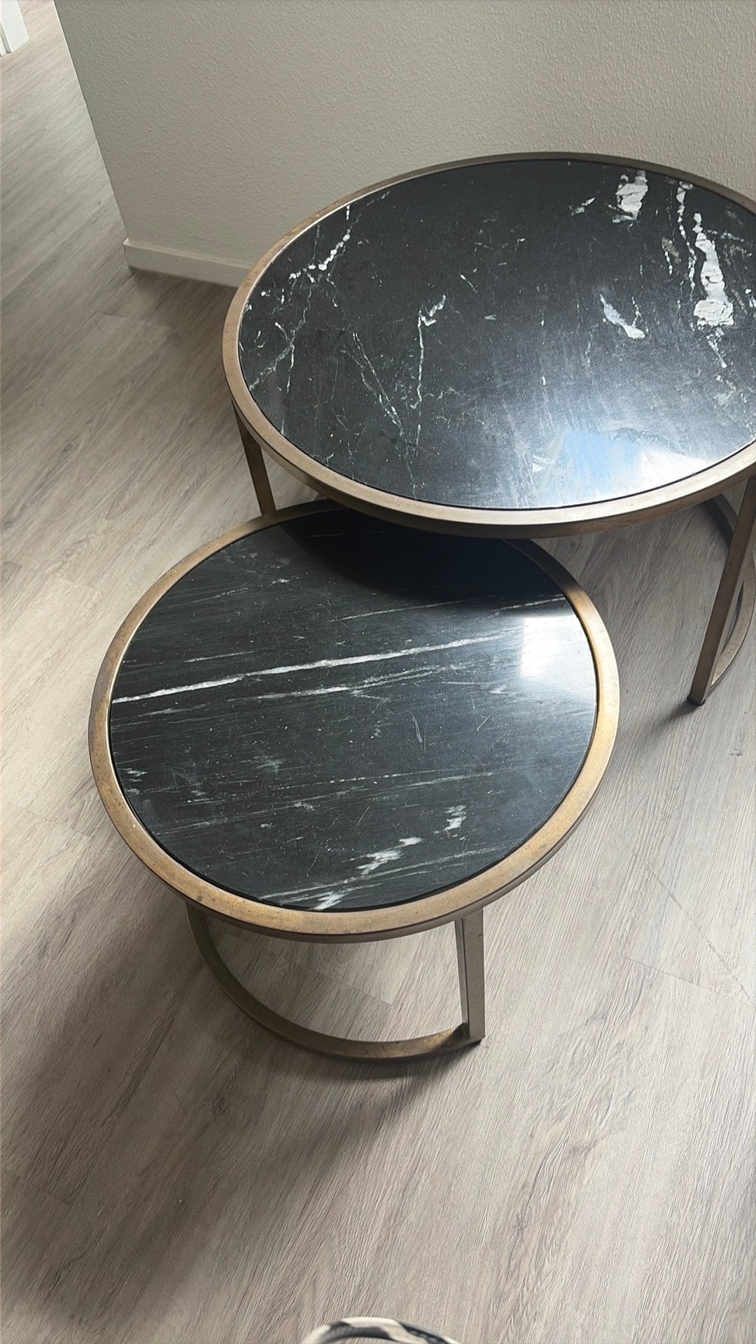 Salontafels  zwart marmer met goud, Ophalen, Overige materialen, 50 tot 100 cm, Rond