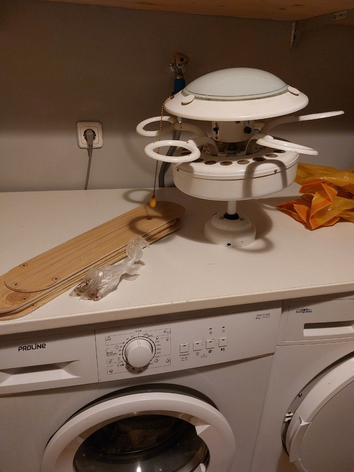 Plafondventilator, Ophalen