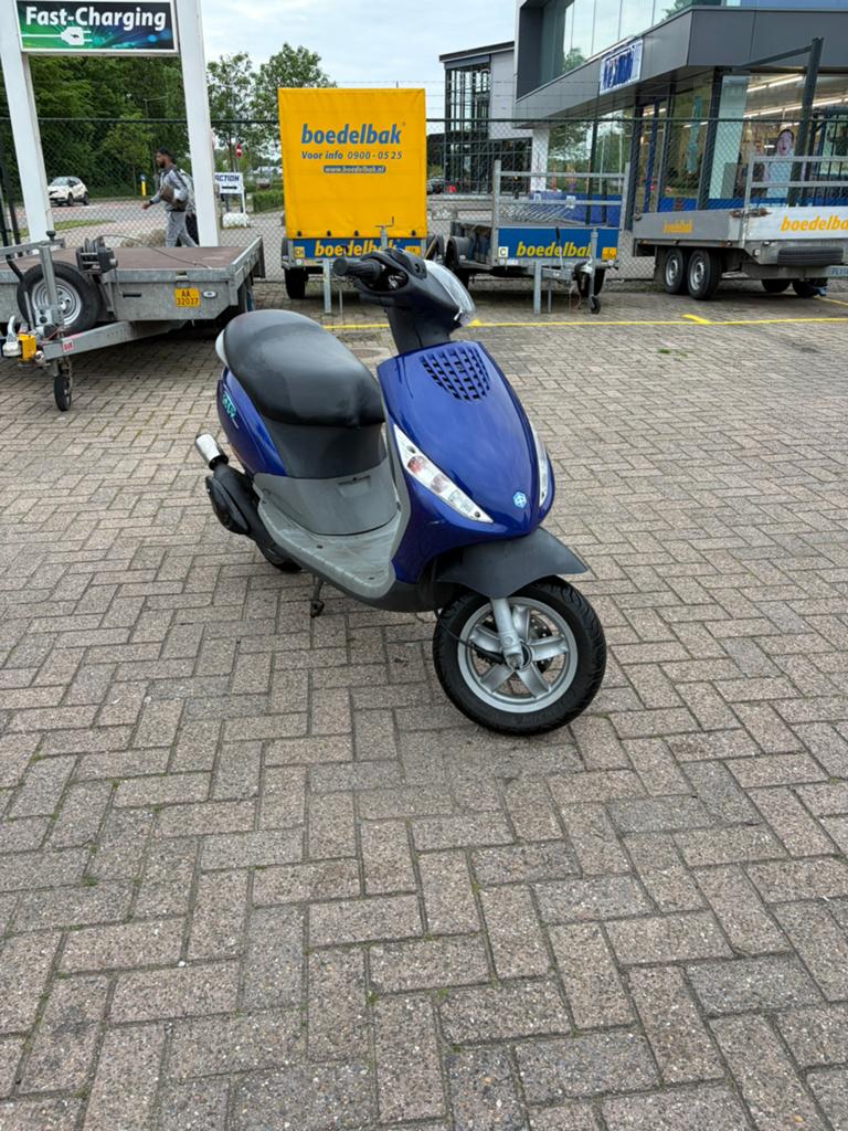 Orginele zip 50cc 2t 2001 frame op brom zndr wok!, Ophalen, Tweetakt, Gebruikt, Maximaal 45 km/u