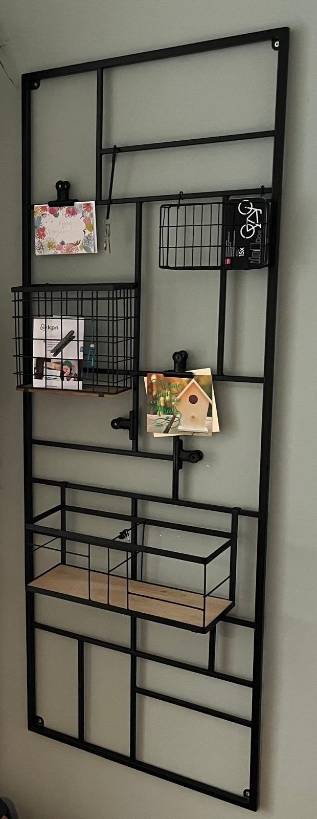 Wandrek metaal voor sleutels/post etcetera. zwart mat metaal, Huis en Inrichting, Kasten | Wandmeubels, Ophalen, Minder dan 150 cm