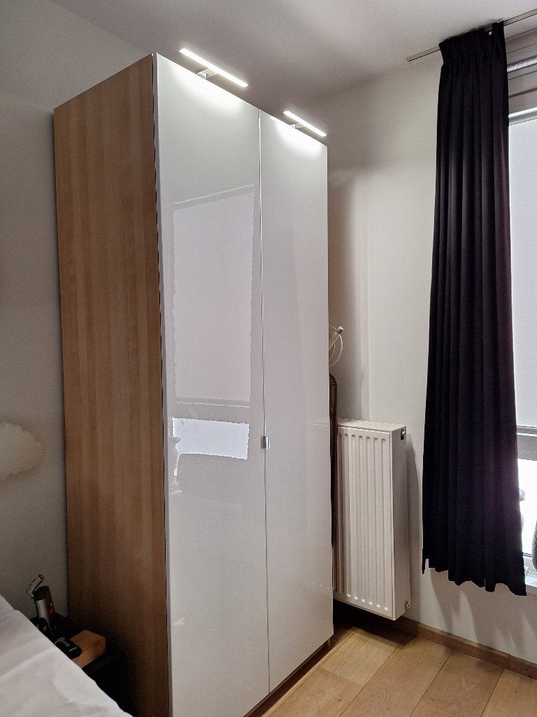 Hang-legkast in prima staat, Huis en Inrichting, Kasten | Kledingkasten, Ophalen, Met deur(en), Gebruikt, 100 tot 150 cm