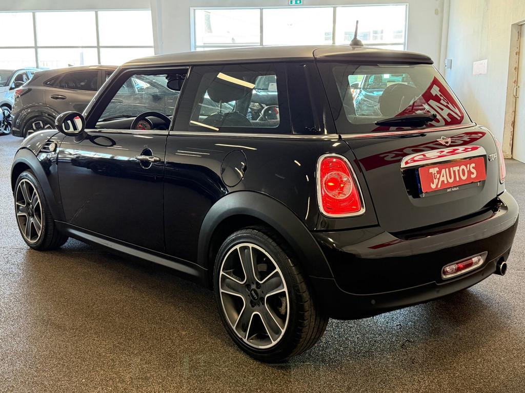 Mini Mini 1.6 Cooper|AUTOMAAT|ECC AIRCO|CRUISE|ELEC PAKKET, Auto's, Navigatiesysteem, Stof, Gebruikt, Euro 6