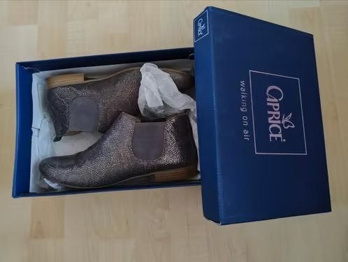 Caprice schoenen, Kleding | Dames, Schoenen, Ophalen of Verzenden, Zo goed als nieuw, Sneakers of Gympen