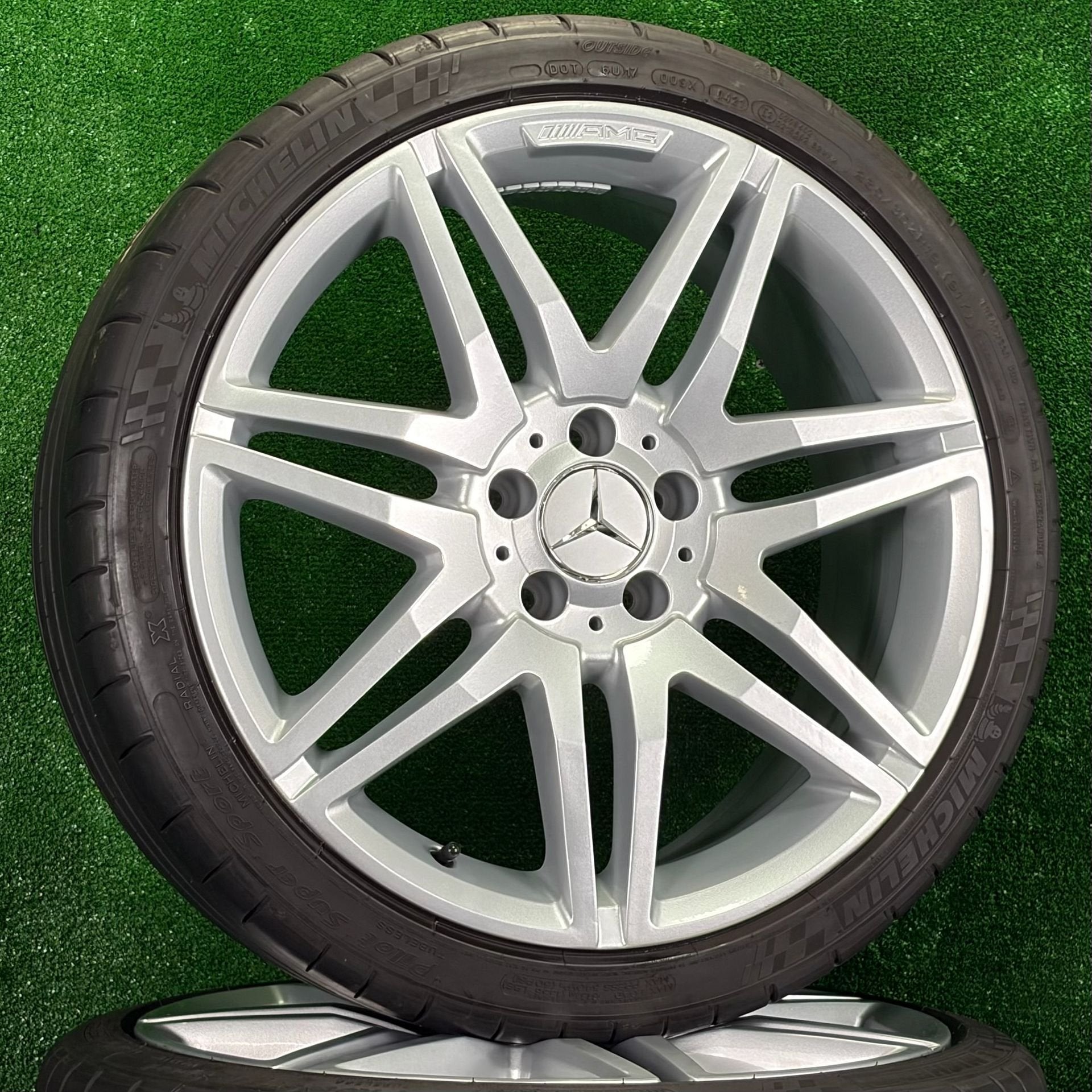 Originele 19 inch Mercedes AMG velgen banden E-klasse W212, 19 inch, Gebruikt, -, 265 mm