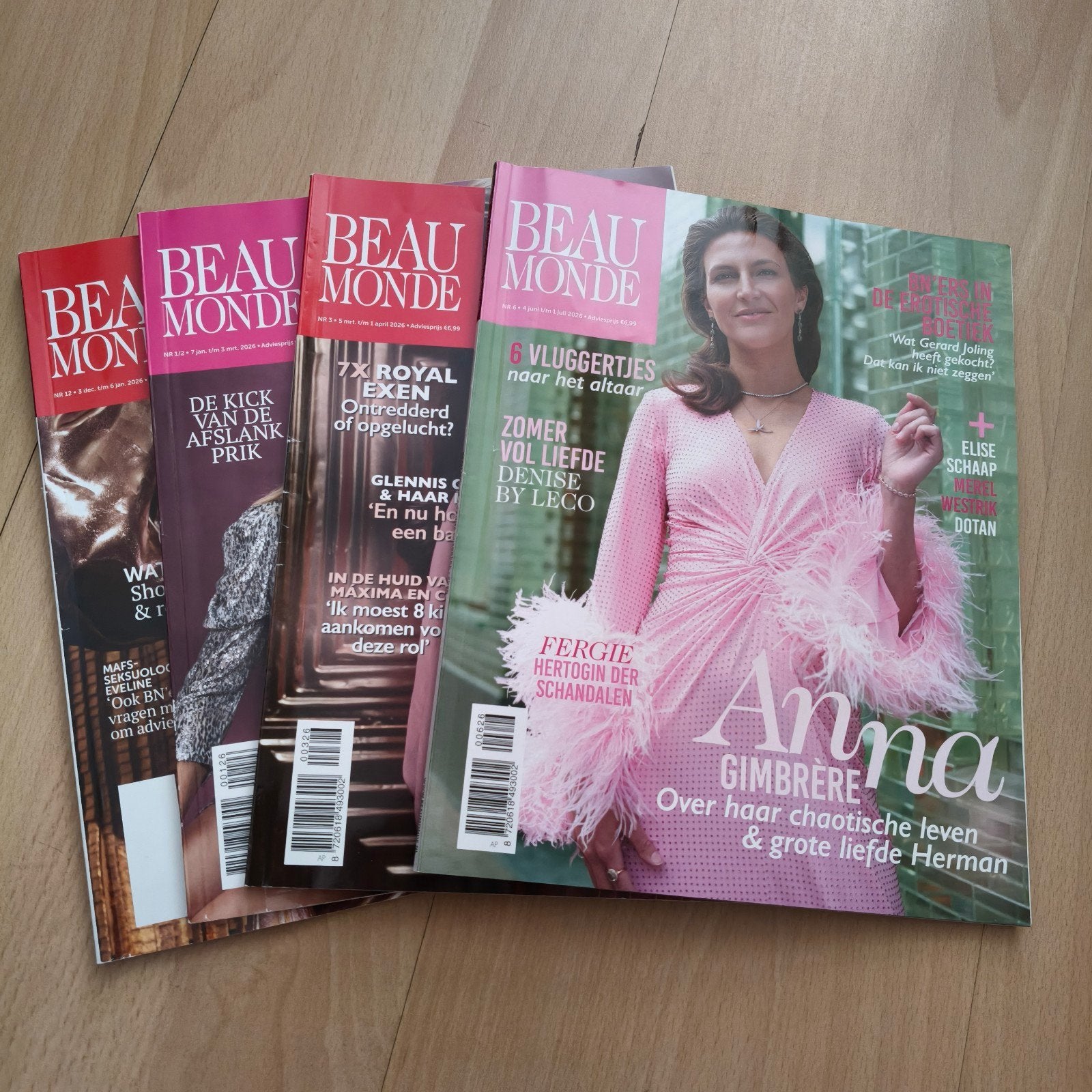 Beau Monde tijdschriften - 4 stuks, Ophalen of Verzenden, Gelezen, Glossy