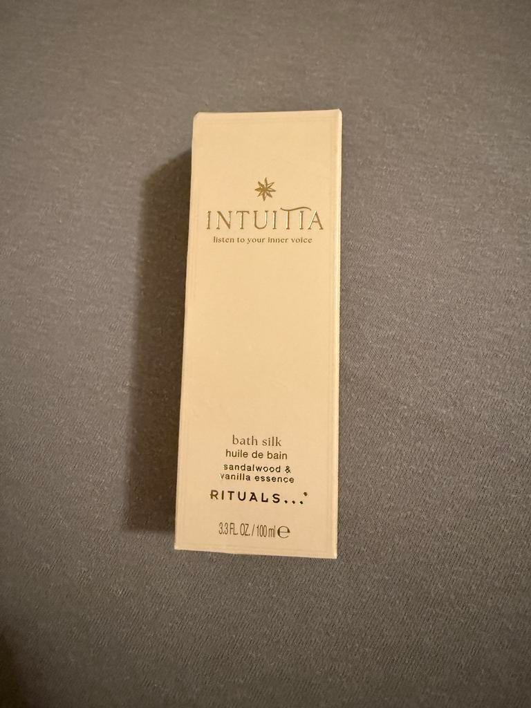 Rituals intuitia bath silk, Ophalen of Verzenden, Nieuw, Bad & Douche