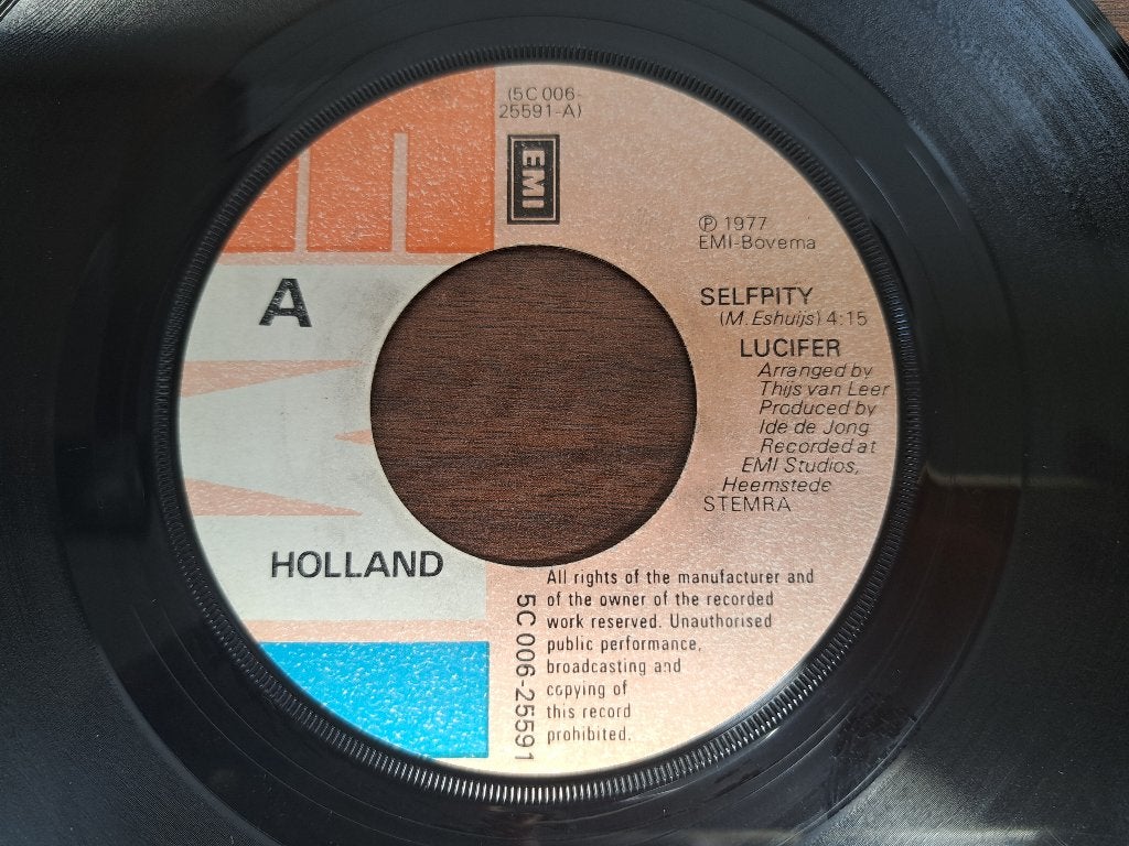 Lucifer – Selfpity, 7 inch, Ophalen of Verzenden, Zo goed als nieuw, Pop