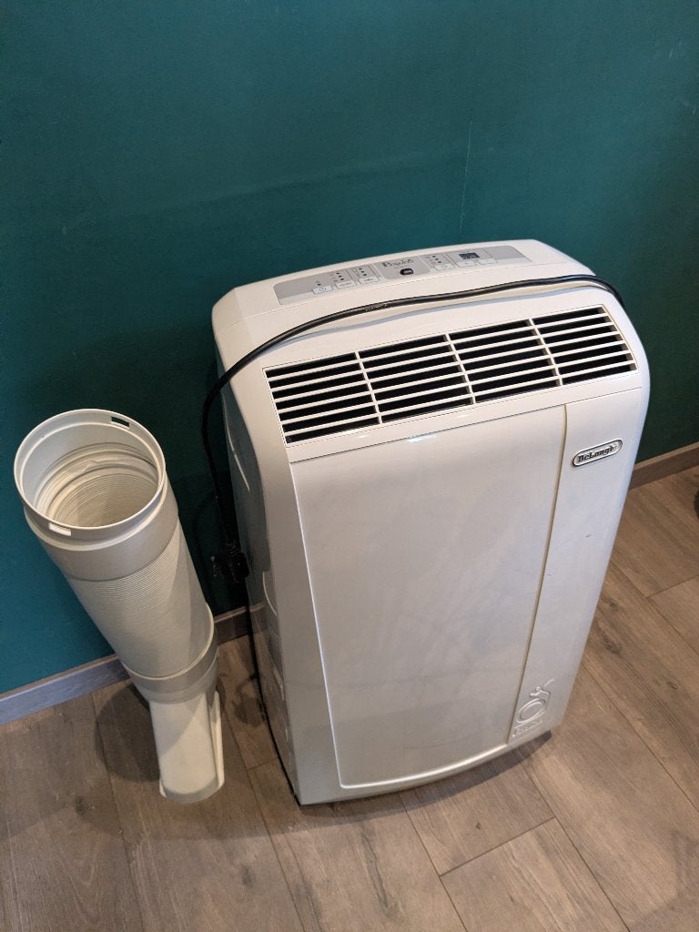 Mobiele airco De'Longhi, Witgoed en Apparatuur, Airco's, Ophalen, Minder dan 60 m³, 3 snelheden of meer, Zo goed als nieuw