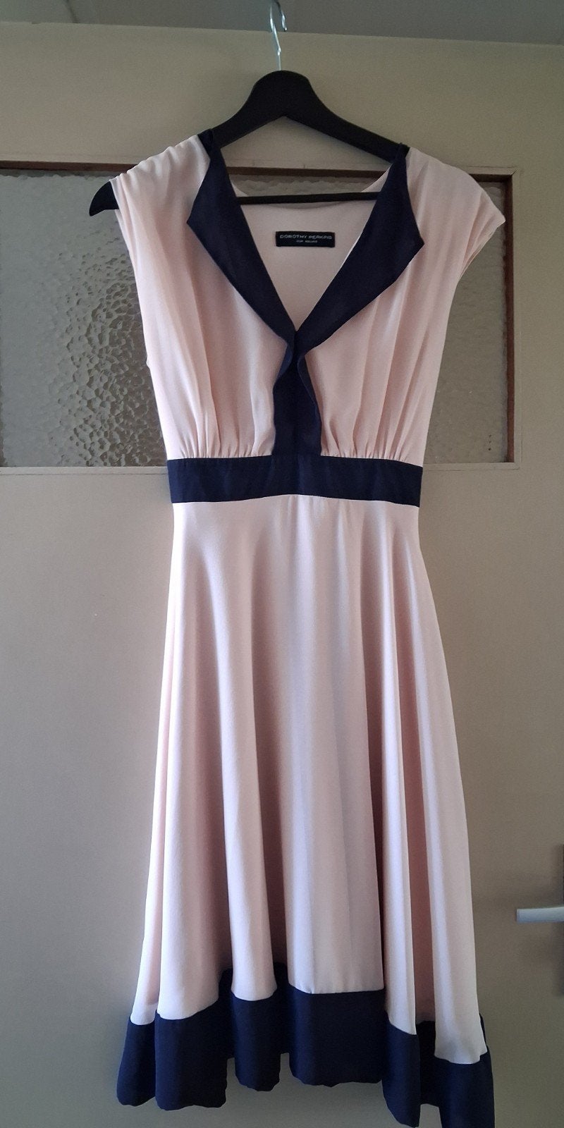Dorothy Perkins jurk maat 40 (M) in zeer goede staat, Maat 38/40 (M), Ophalen of Verzenden, Zo goed als nieuw, Roze