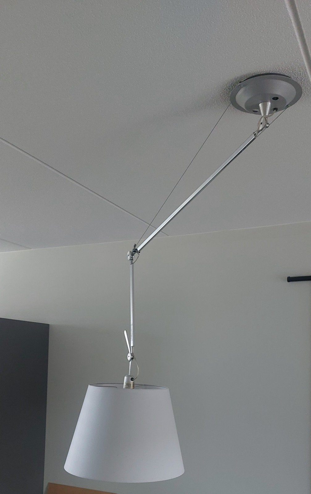 Artemide Tolomeo Sospensione Decentrata hanglamp, Huis en Inrichting, Lampen | Hanglampen, Ophalen, Metaal