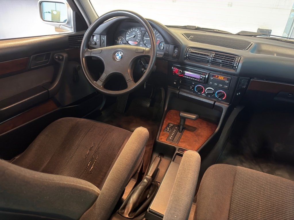BMW 5-serie 520i YOUNGTIMER/AUTOMAAT e34, foto 12