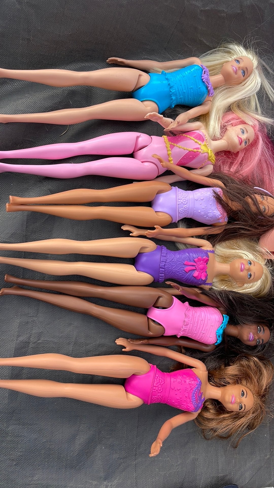 6 barbies mattel, Ophalen, Gebruikt, Barbie