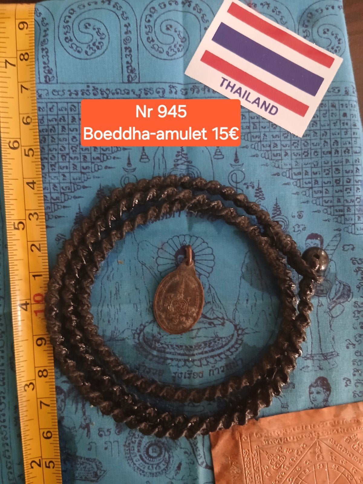 Boeddha-amulet uit Thailand met ketting, Antiek en Kunst, Antiek | Religie, Verzenden
