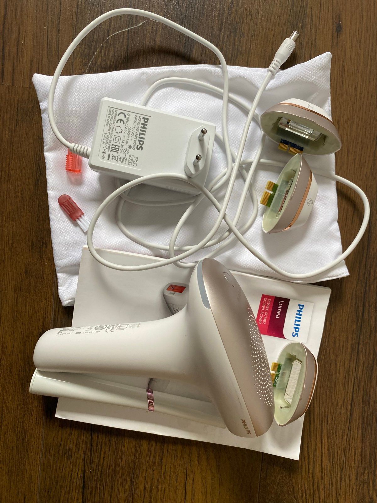 Philips Lumea IPL SC1999 - Zo goed als nieuw, Ophalen of Verzenden, Zo goed als nieuw, Scheren en Epileren