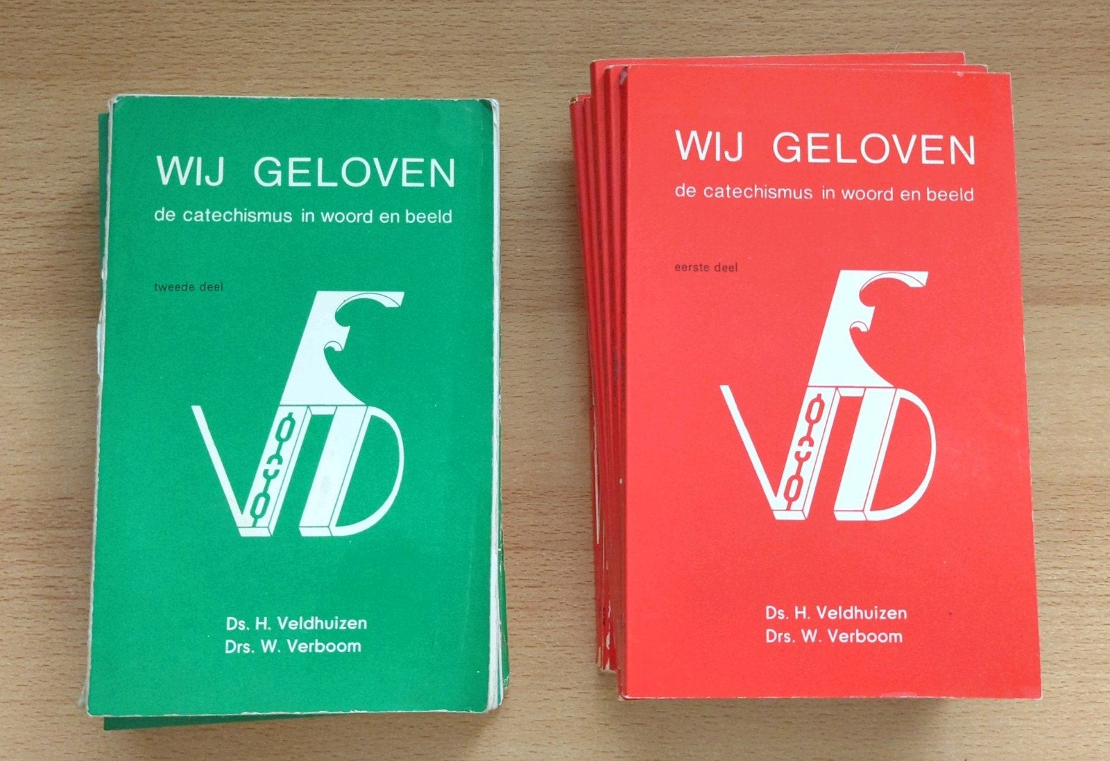 Gratis: 14X Wij geloven de catechismus in woord en beeld, Ophalen of Verzenden, Gelezen, Christendom | Protestants